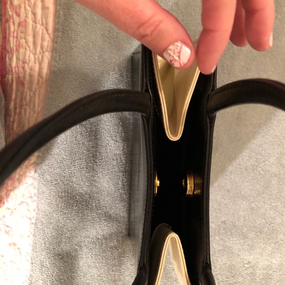 Purse - Picture 6 of 7